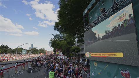 52 Fotos Del Desfile Navideño De La Ciudad De Buenos Aires Infobae