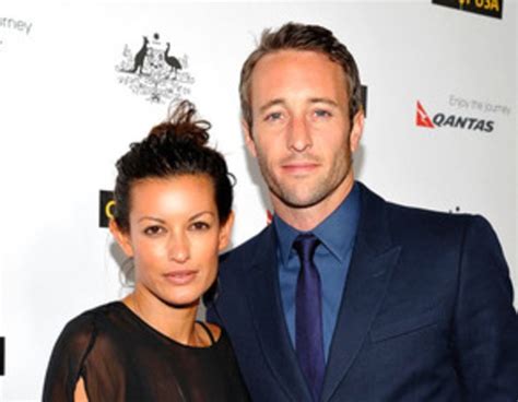 Hawaii Five-0's Alex O'Loughlin Reveals Baby Boy's Roaring Good Name ...