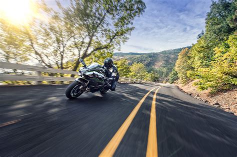 2020 Kawasaki Ninja® H2™ Carbon Wild West Motoplex