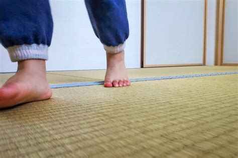 夏は室内で裸足になろう！裸足で過ごすメリットがスゴイ｜イエタンコラム｜不動産売買のietan イエタン