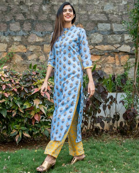 Blue Floral Printed Kurta Set Set Of Two By Desi Doree The Secret Label