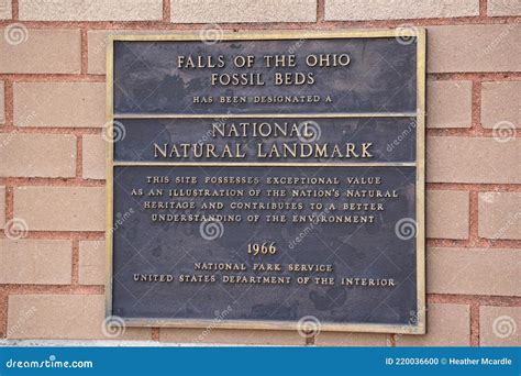 Bronze Plaque Falls of the Ohio Fossil Beds on Brick Exterior Editorial ...