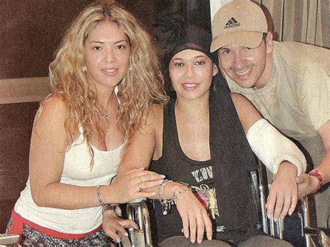 Hot Sexy Mariana De Melo Bikini Pics