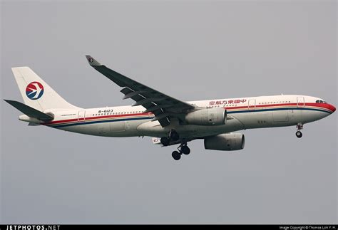 B Airbus A China Eastern Airlines Thomas Loh Y H