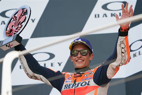 Marc Márquez acaricia la victoria y amplía su liderato Marc Márquez