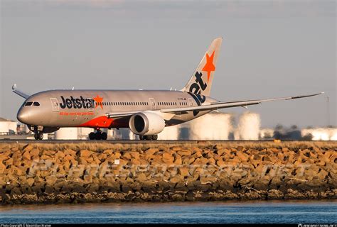 VH VKB Jetstar Airways Boeing 787 8 Dreamliner Photo By Maximilian