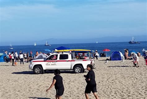 Santa Cruz Fire Toyota Tacoma Lifeguard Caleb O Flickr