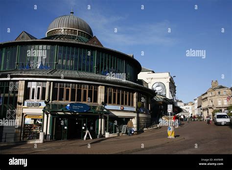 Torquay - Fleet Walk Shopping Centre Stock Photo - Alamy