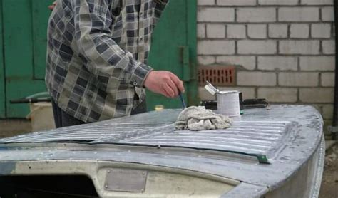 How to Paint an Aluminum Jon Boat - A Detailed Guide