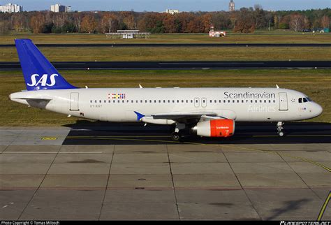 OY KAY SAS Scandinavian Airlines Airbus A320 232 Photo By Tomas Milosch