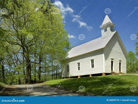 Primitive Baptist Church In Cades Cove Of Smoky Mountains Tn U