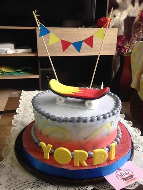 Torta de skate para celebrar el cumpleaños de Yordi chantilli