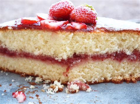 Gateau Au Yaourt Et Confiture De Fraise Caulul28wagce