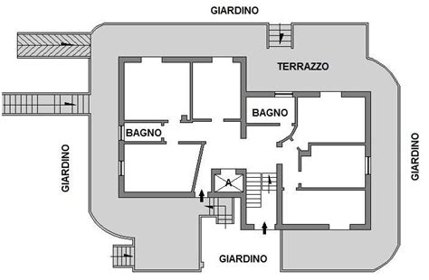 Palazzo Edificio Strada Cola Di Cagno 82 Bari Rif 97957962