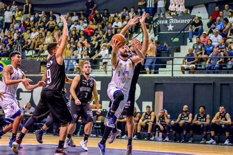 Playoffs NBB Jamaal brilha no fim Botafogo despacha São José e avança