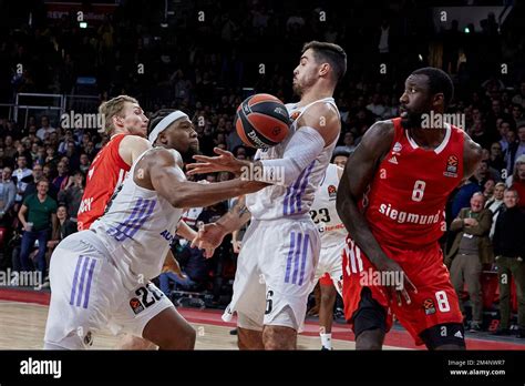 2022 23 EuroLeague FC Bayern München vs Real Madrid GIFFEY Nils FC