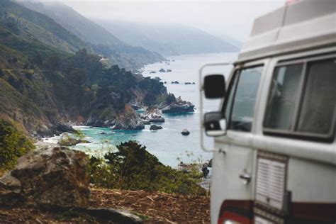 24 Must-See Stops on a Pacific Coast Highway Road Trip