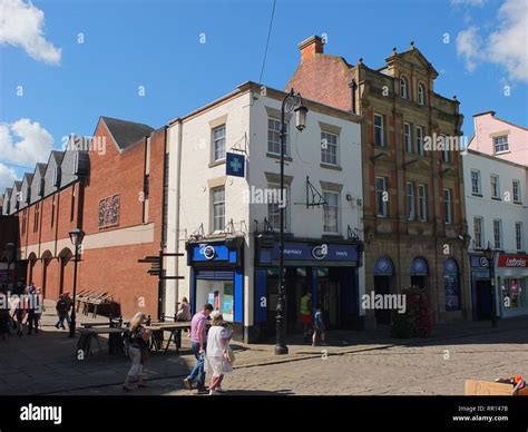 Chesterfield Town Centre Hi Res Stock Photography And Images Alamy