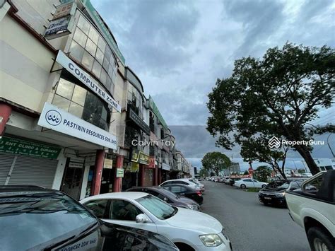 3 Storey Intermediate Shop Main Road At Jalan Kereta Api Kuching