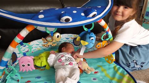 Annie Mays Playmat Disney Baby Finding Nemo Mr Ray Ocean Lights