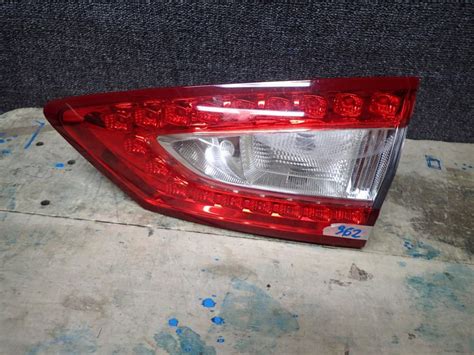 FAR ZADNJI DESNI FORD MONDEO MK5 KARAVAN LED