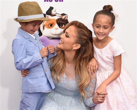 Jennifer Lopez’s kids are the cutest backstage VIPs we’ve ever seen