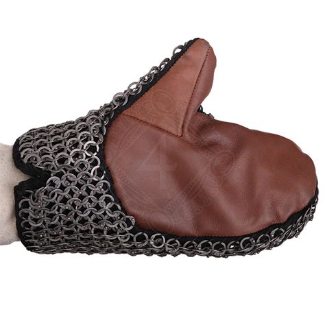 Padded Chainmail Mittens With Leather Grips Outfit Events