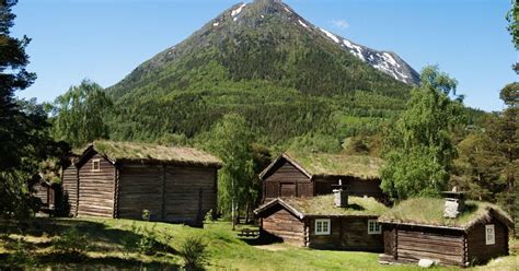 Lom National Park Village - Village/town in Lom, Lom - Jotunheimen