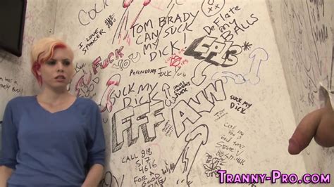 Tgirl Babe Fucks Sluts Wet Pussy