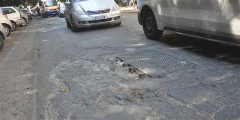 Palermo Partono I Lavori Per Sistemare Via Volturno Divieti Per La