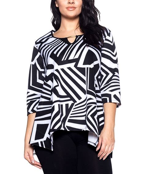 Black Geometric Sidetail Keyhole Tunic Plus Women Tunic Tops Plus