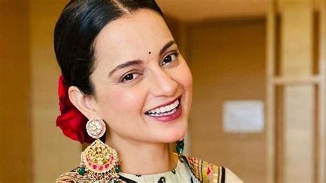 Kangana Ranaut Narrated Her Favorite Love Story Shared An Emotional