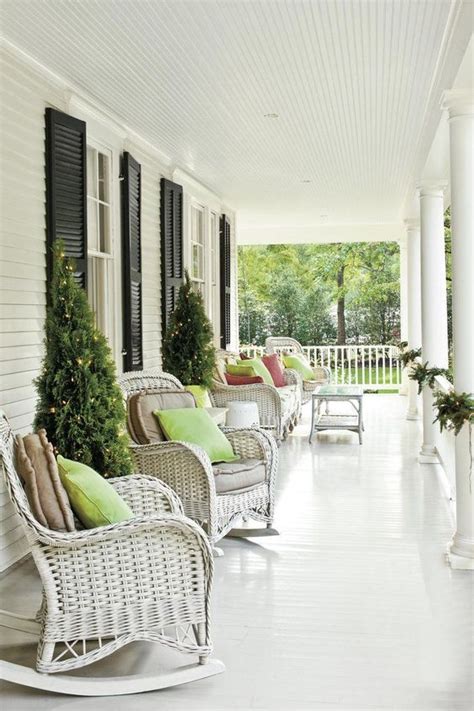 Welcoming And Beautiful Farmhouse Porches Digsdigs