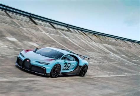 2021 Bugatti Chiron Pur Sport Grand Prix Edition Image Picture