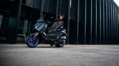 Motorrad Vergleich Zontes X Vs Yamaha Xmax