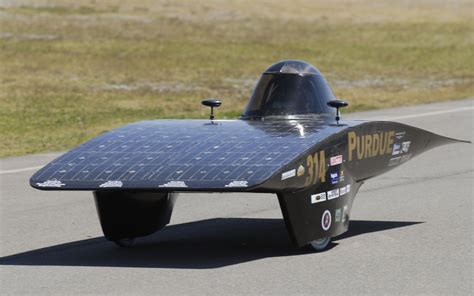 Advanced solar powered cars gear up for grueling world solar challenge ...