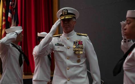 DVIDS - Images - Commander, U.S. 7th Fleet Change of Command [Image 9 of 9]