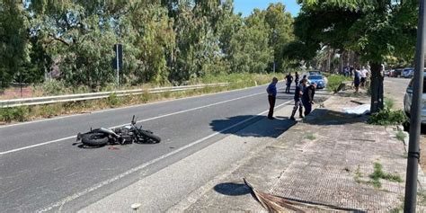 Incidente Sulla Statale Nel Cosentino Perde La Vita Enne Di Acri