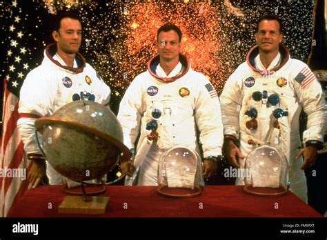 Film Still from "Apollo 13" Tom Hanks, Gary Sinise, Bill Paxton © 1995 ...