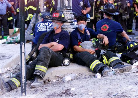 30 photos du 11 Septembre qui ont frappé notre décennie Slate fr