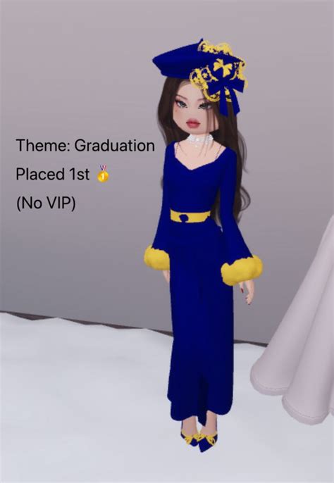 Dress to Impress Graduation Outfit idea | Dress to impress, Cosplay ...