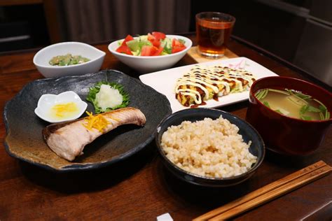 てっちゃんちのおいしい献立 ぶりの塩焼きゆず風味と生後9ヶ月