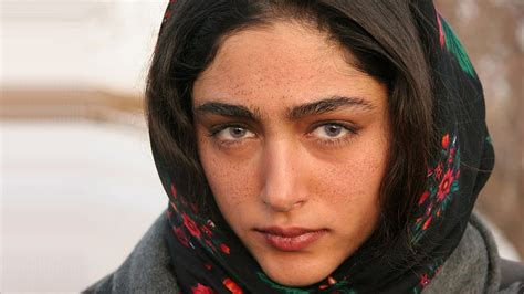 Golshifteh Farahani Women Brunette Face Blue Eyes Freckles HD