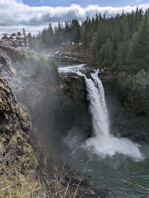 Snoqualmie Falls : r/Washington