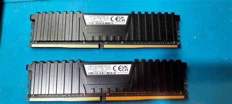 RAM Corsair Vengeance 16GB DDR4 3200MHz Oradea OLX Ro