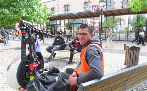 Alfortville Nour Un Migrant Alg Rien Clandestin Na Pas H Sit