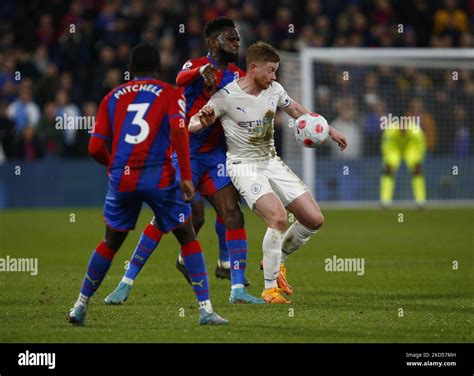 Manchester City S Kevin De Bruyne During Premier League Between Crystal