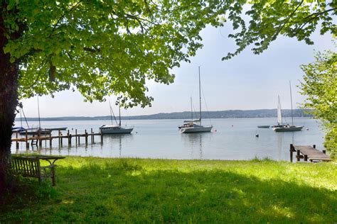 Seeufergrundst Ck Am Starnberger See Mit Badesteg Und Modernisiertem