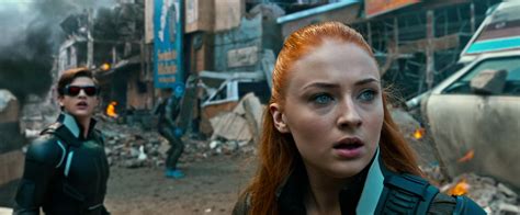 X-Men: Apocalypse's Sophie Turner on Her Take on Jean Grey