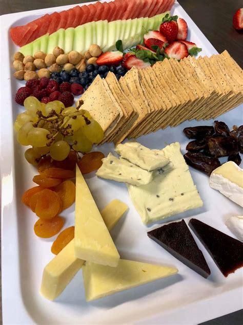 Platter – 3 Premium Cheeses, Candied Nuts, Lavosh and Fruit (v) | Box Catering